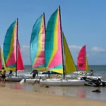 Camping 4 étoiles - Piscine - Ccaaeah